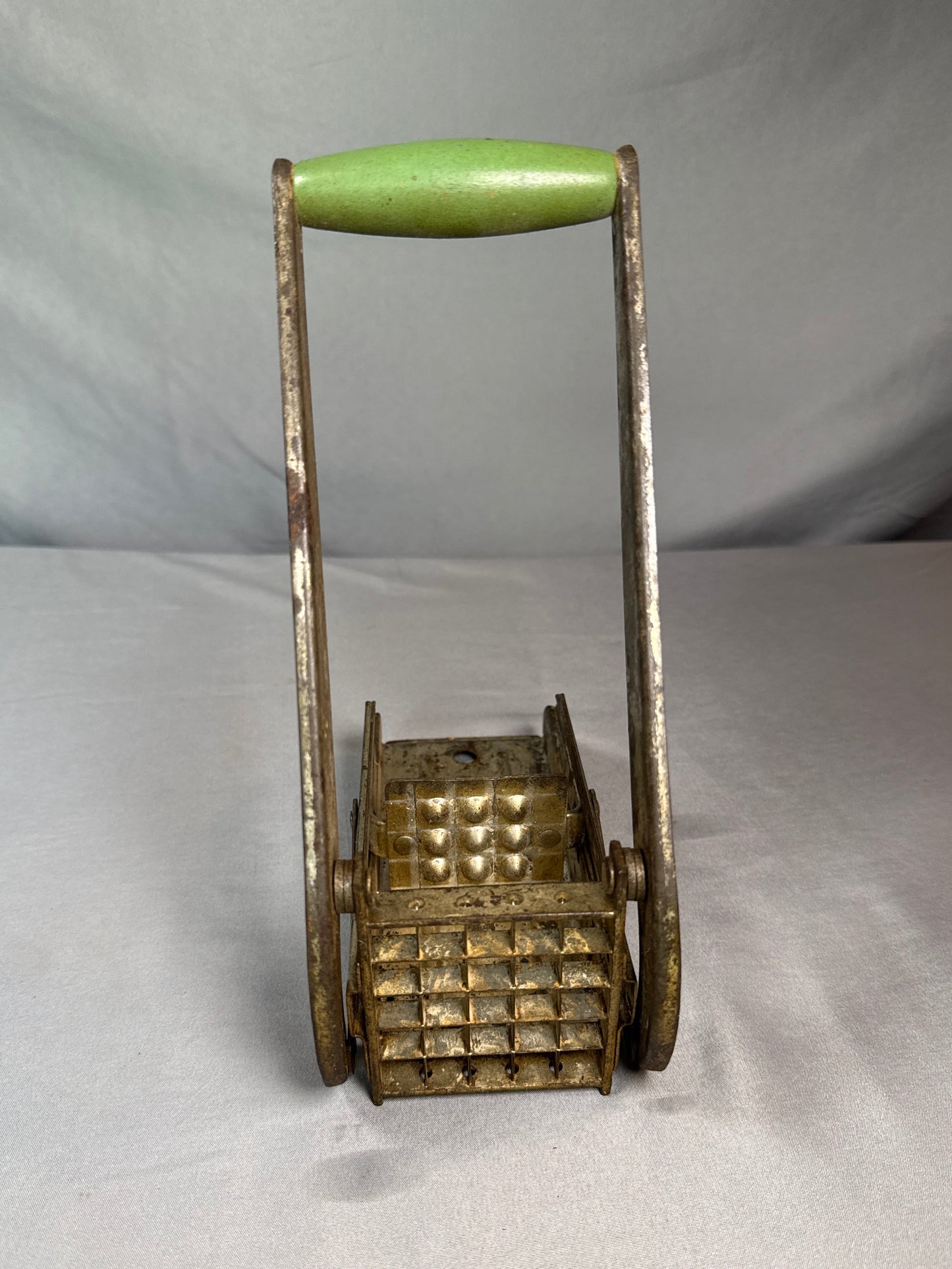 Vintage 1940s French Fry Potato Cutter Green Wood Handle Vegetable Dicer Tool