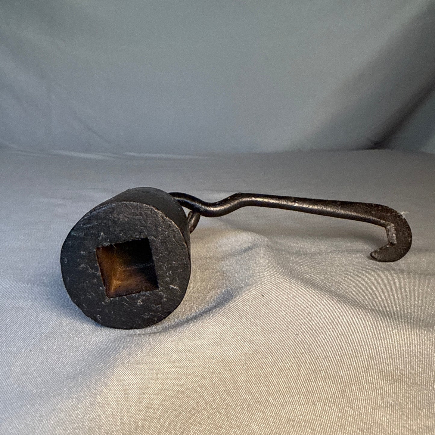 Antique Cast Iron Steelyard Scale Weight | Primitive 1lb Hanging Counterweight