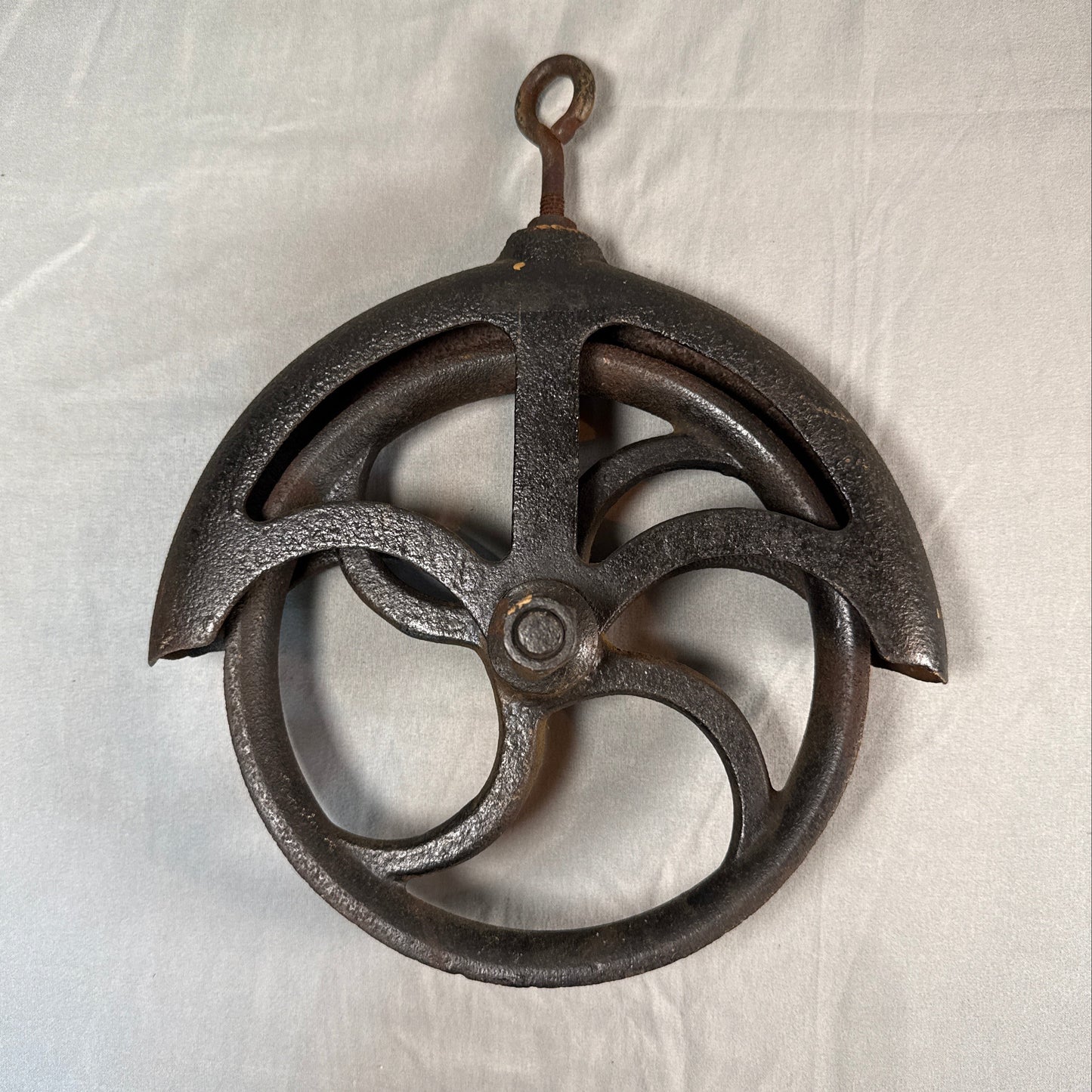 Antique Cast Iron Barn Pulley Primitive Farm Tool