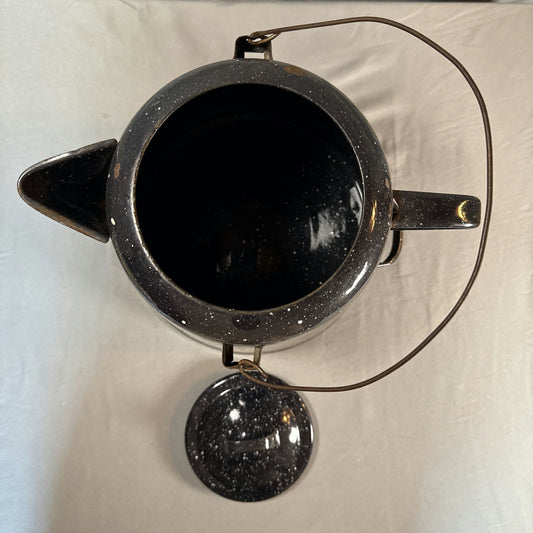 Vintage Black Speckled Enamelware Coffee Pot Graniteware Camp Kettle w/ Lid