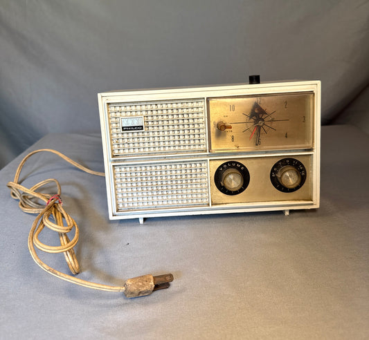 Vintage Philco AM Clock Radio Mid Century White Works Clock Radio Static