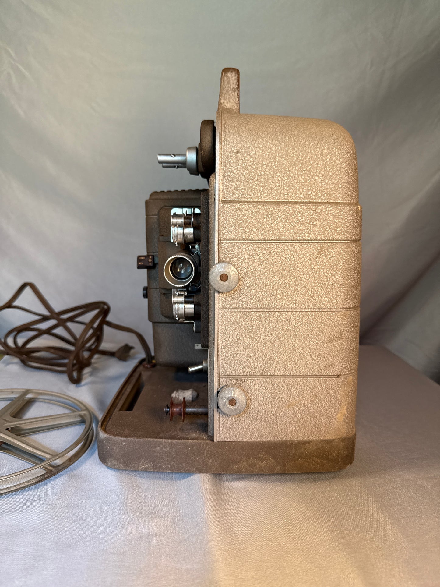 Bell & Howell Model 254R 8mm Film Projector Vintage Home Movie Projector