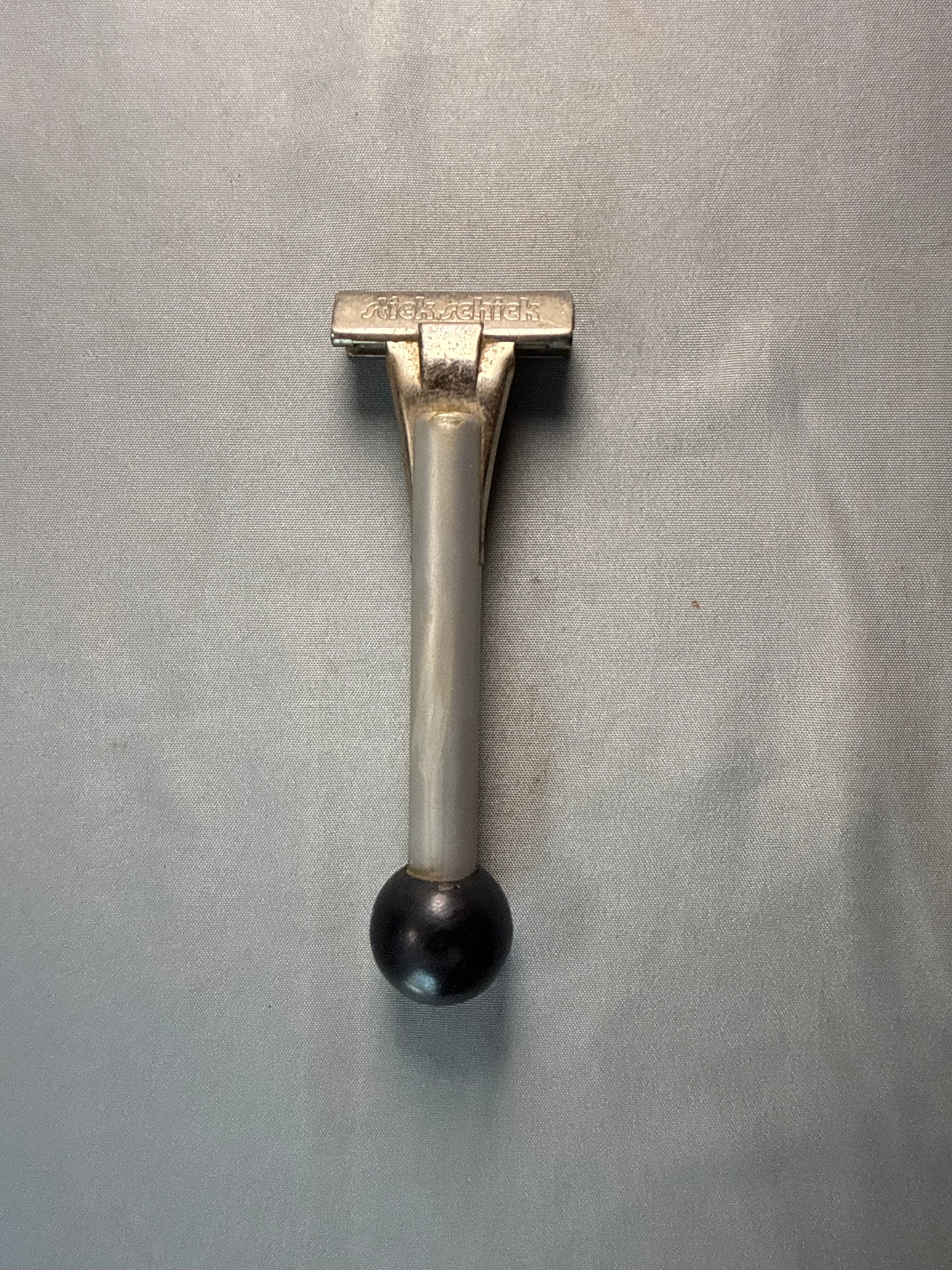 Vintage Safety Razor Lot of 6 Valet AutoStrop VC1 Gillette GEM Schick