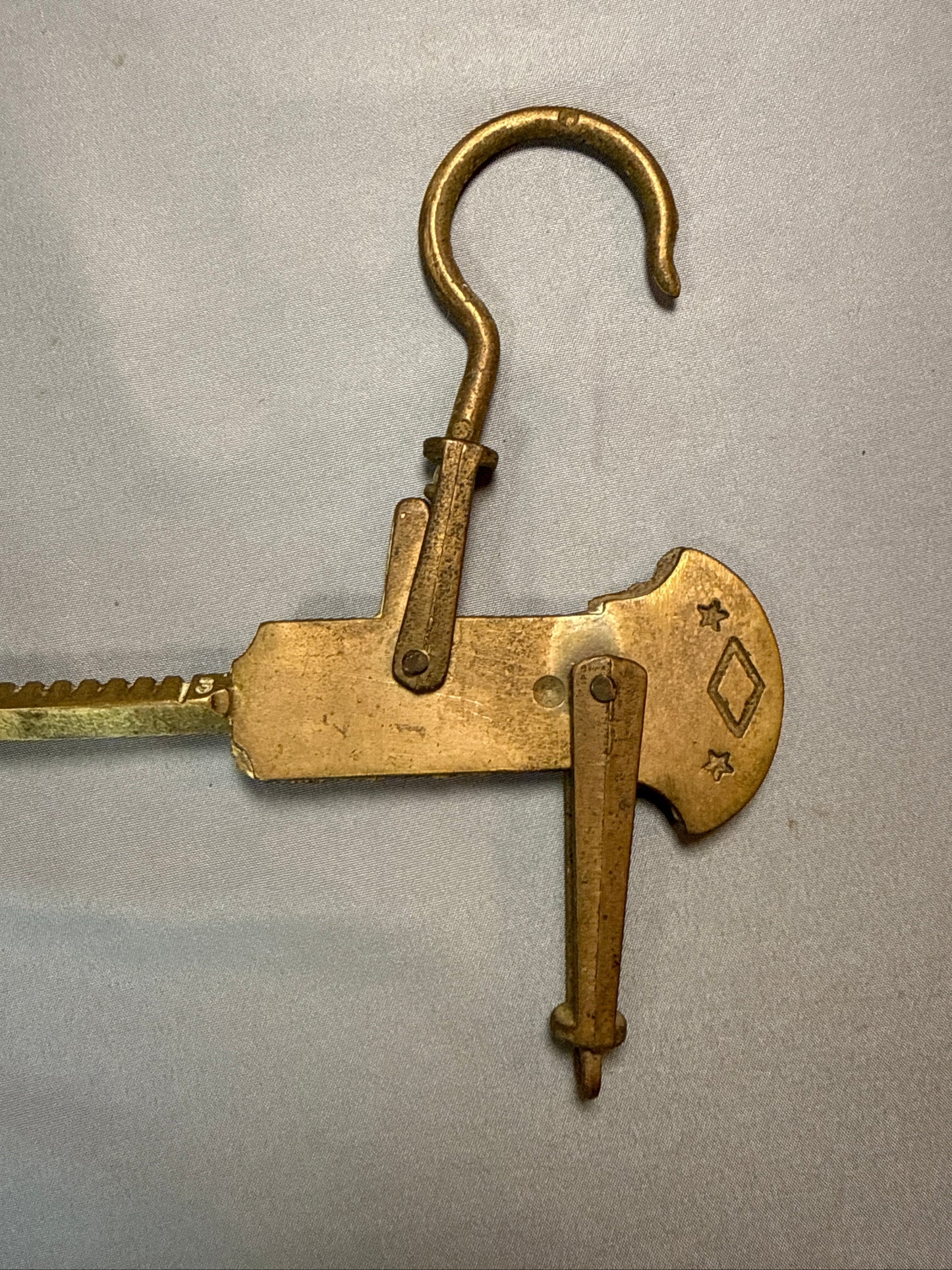 Antique Brass Balance Scale Hanging Steelyard Weight Scale Primitive Farm Tool Decor