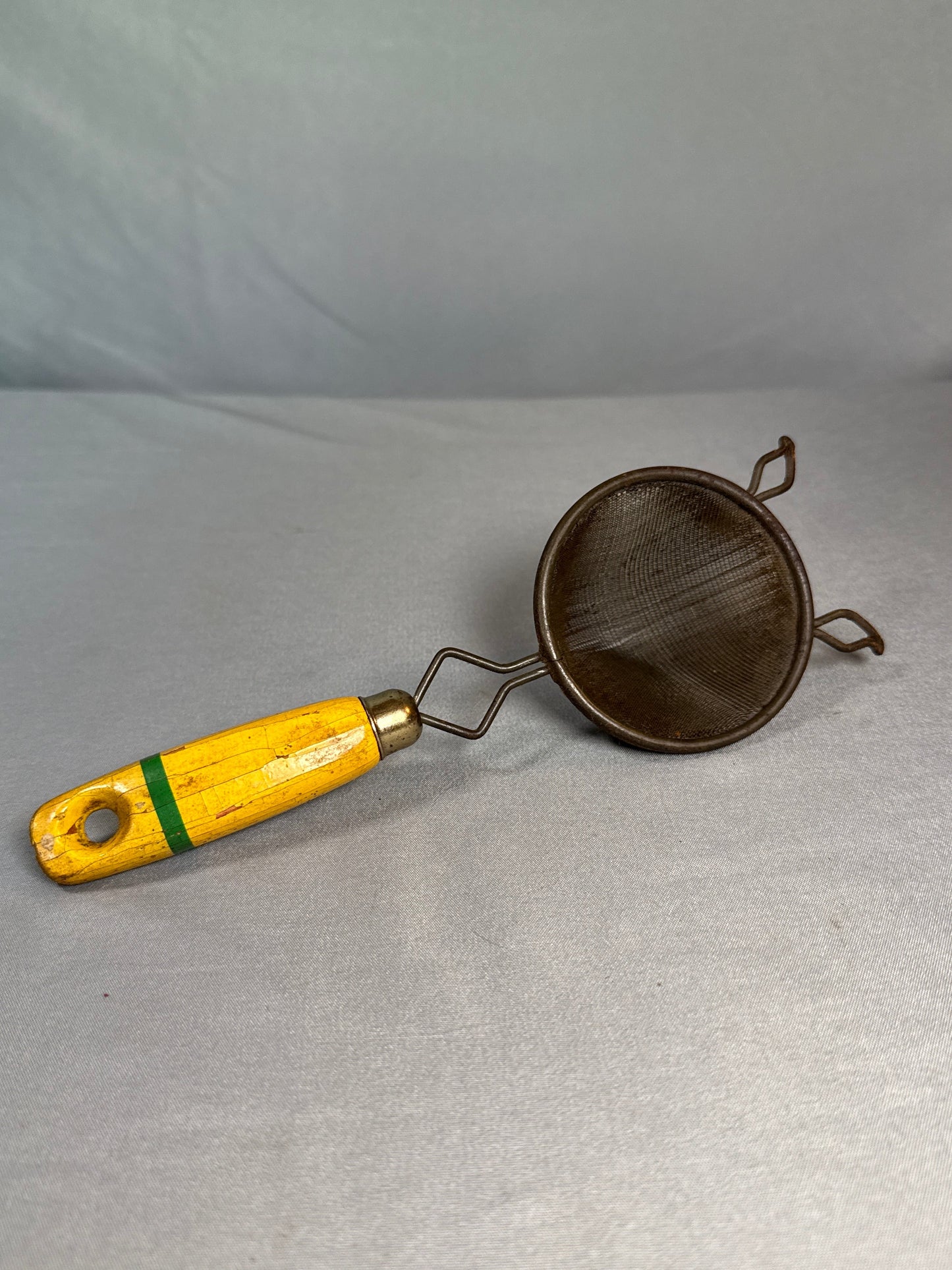 Vintage Kitchen Utensil Lot A&J EKCO Red Handle Masher Federal Nut Grinder MCM