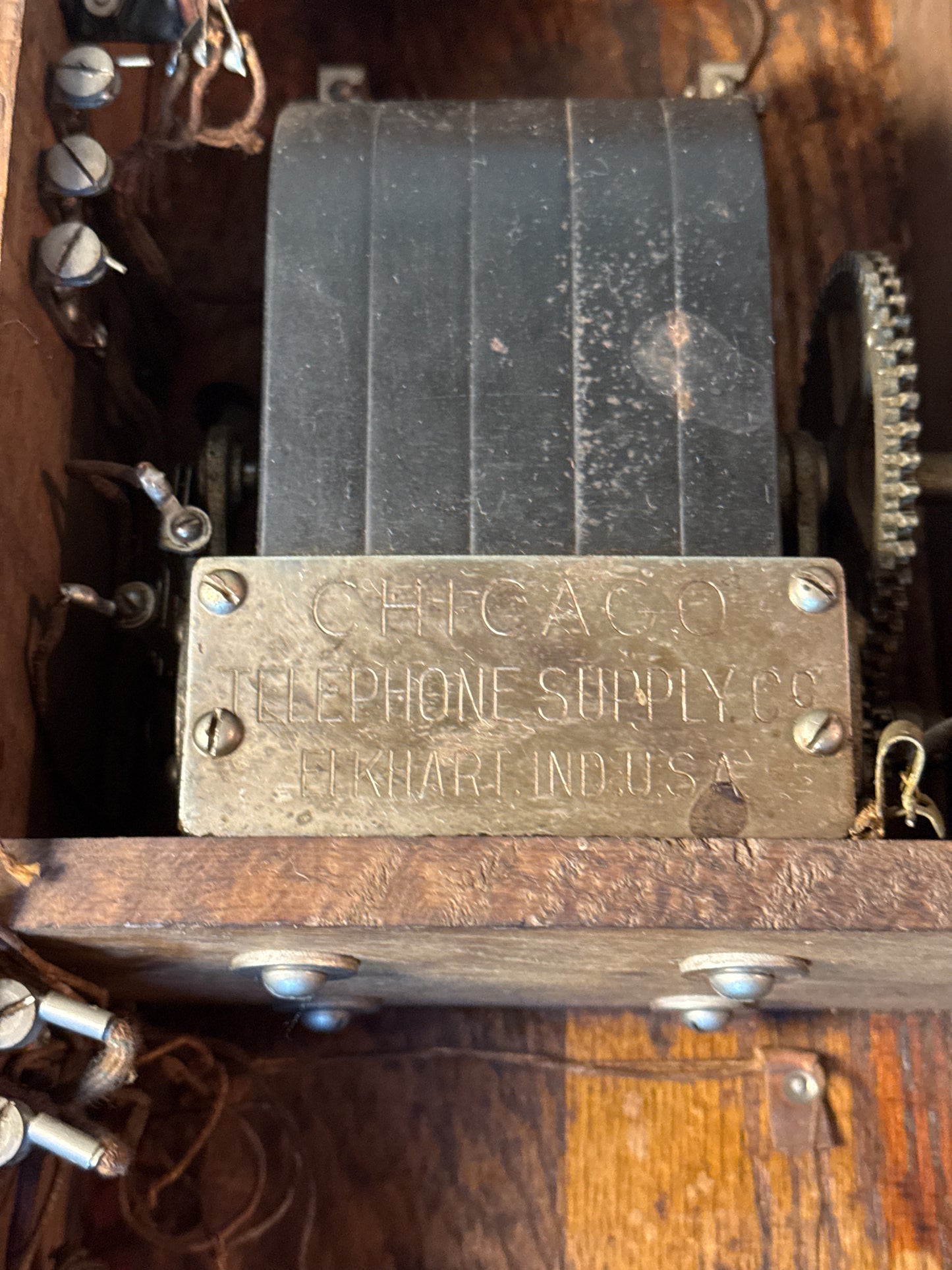 Antique Kellogg Oak Wall Crank Telephone Magneto Chicago Telephone Supply Co USA