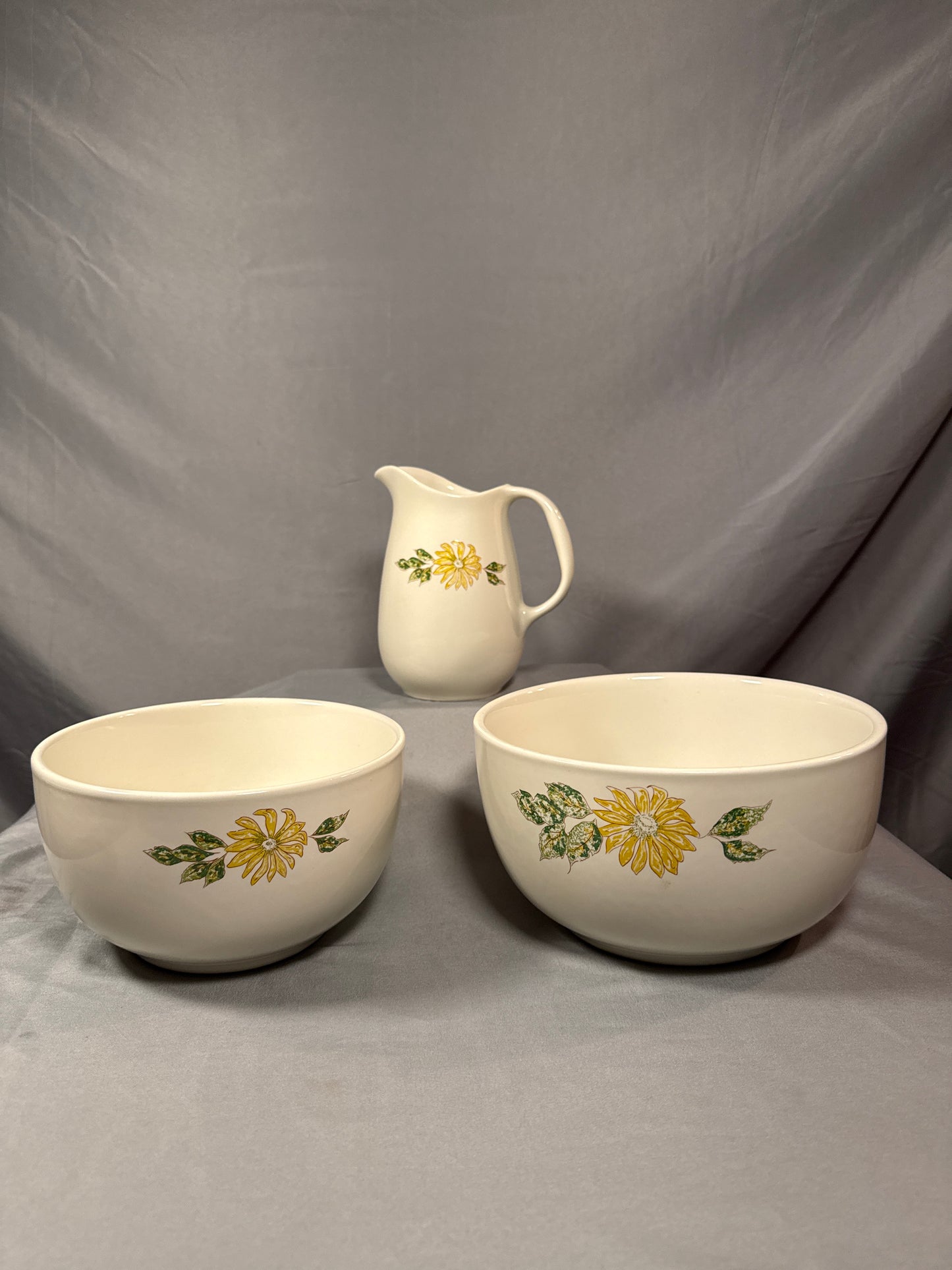 Vintage Yellow Daisy Sunflower Mixing Bowl Pitcher Set Mid Century Ceramic USA