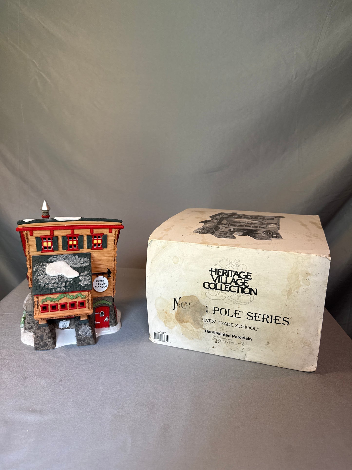 Dept 56 North Pole Series Village Lot 6 Buildings 2 Accessories w/ Boxes