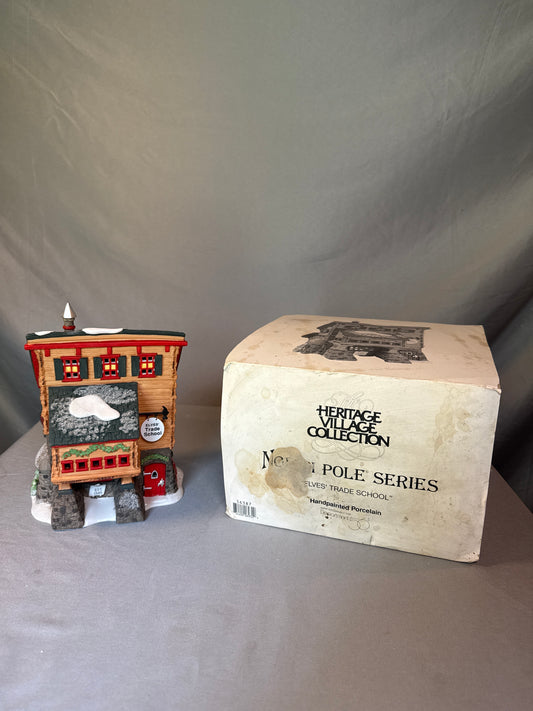 Dept 56 North Pole Series Village Lot 6 Buildings 2 Accessories w/ Boxes