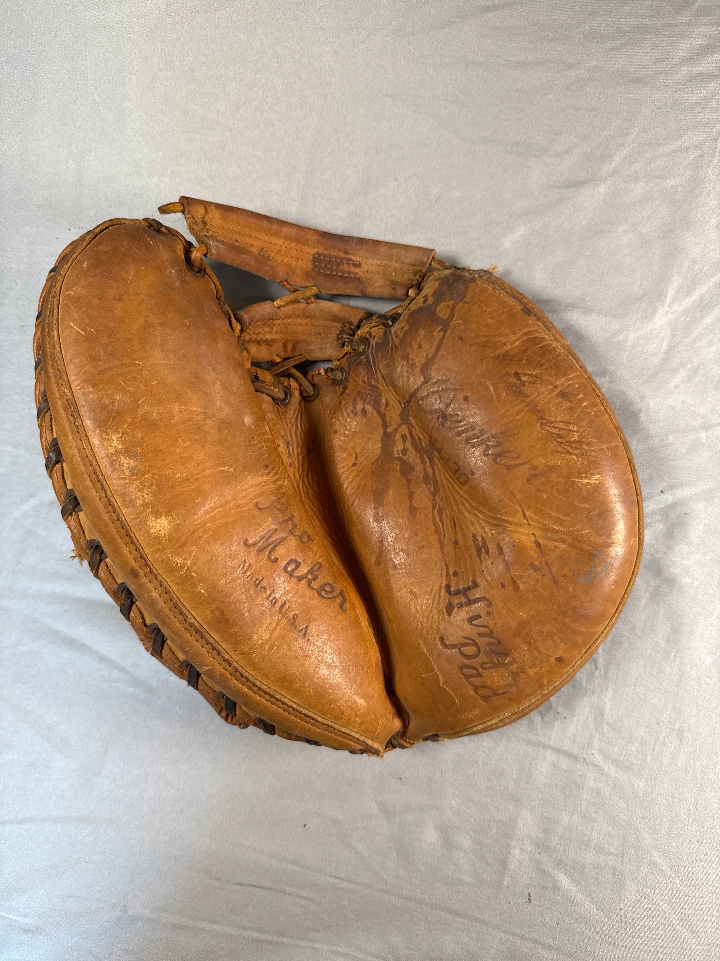 Vintage Denkert M230 Hinge Pad Catcher's Mitt & Antique Leather Baseball Cap