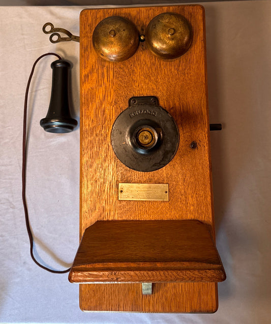 Antique Kellogg Oak Wall Crank Telephone Magneto Chicago Telephone Supply Co USA