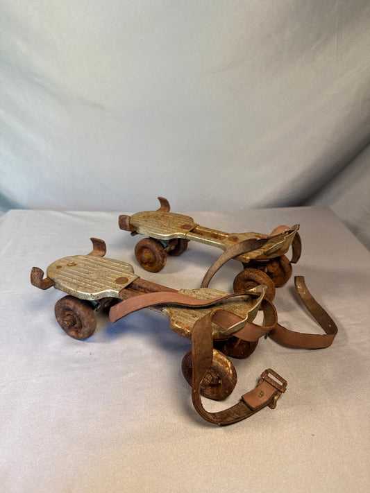 Vintage Kingston USA Clamp-On Roller Skates Pair Adjustable Steel Wheels