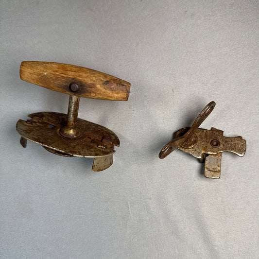 Vintage Jar Lid Opener & Vaughan’s Safety Roll Jr Can Opener Lot Kitchen Gadgets