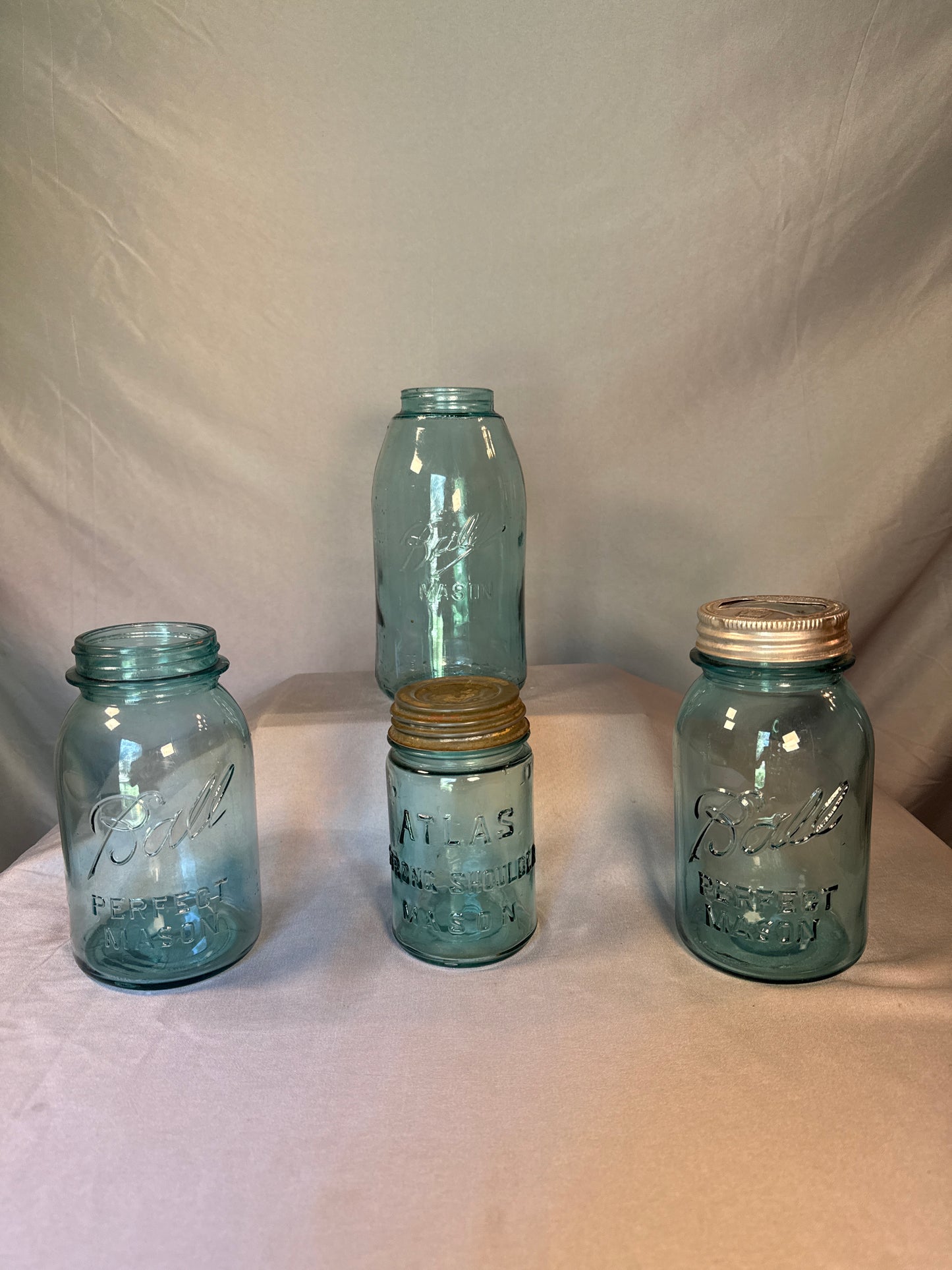 4 Vintage Blue Aqua Ball Atlas Strong Shoulder Mason Canning Jar Lot