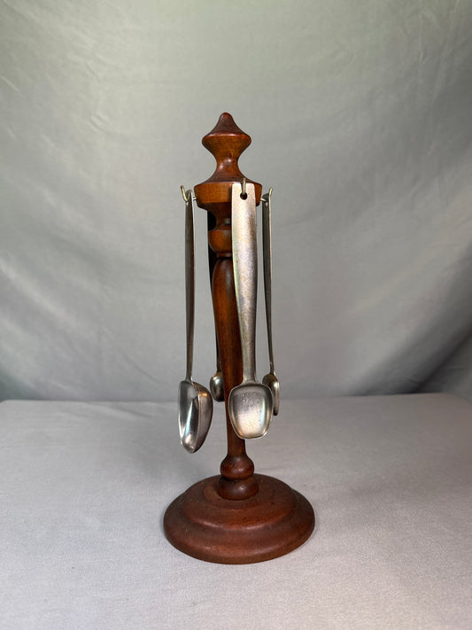 Vintage Foley Style Stainless Measuring Spoon Set Wood Display Stand MCM Monnig’s Label