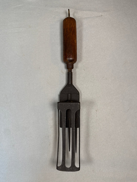 Antique Mechanical Ejector Fork Self Releasing Toast Pickle Server Wood Handle Kitchen Tool